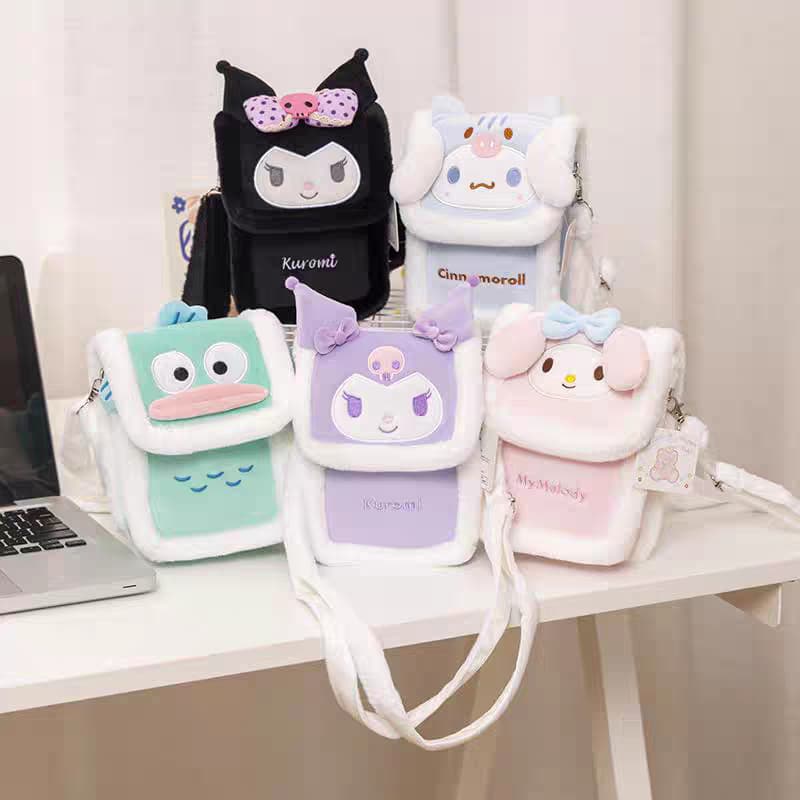 "Cute Sanrio-Themed Plush Mini Crossbody Bags"