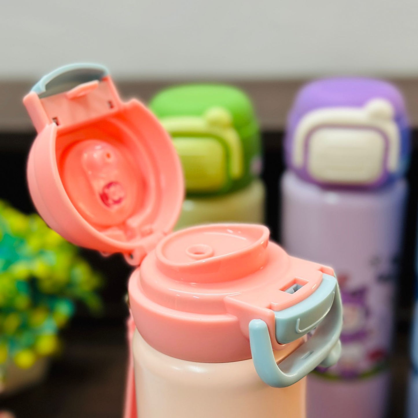 2-Way Drinking Stainless Steel Bottle – 500ml | Hot & Cold Insulated